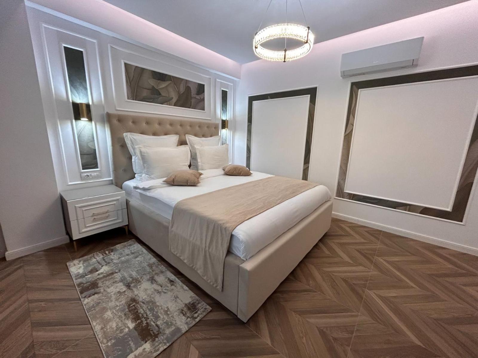 Monarc Boutique Aparthotel - Self Check-In Visan Esterno foto