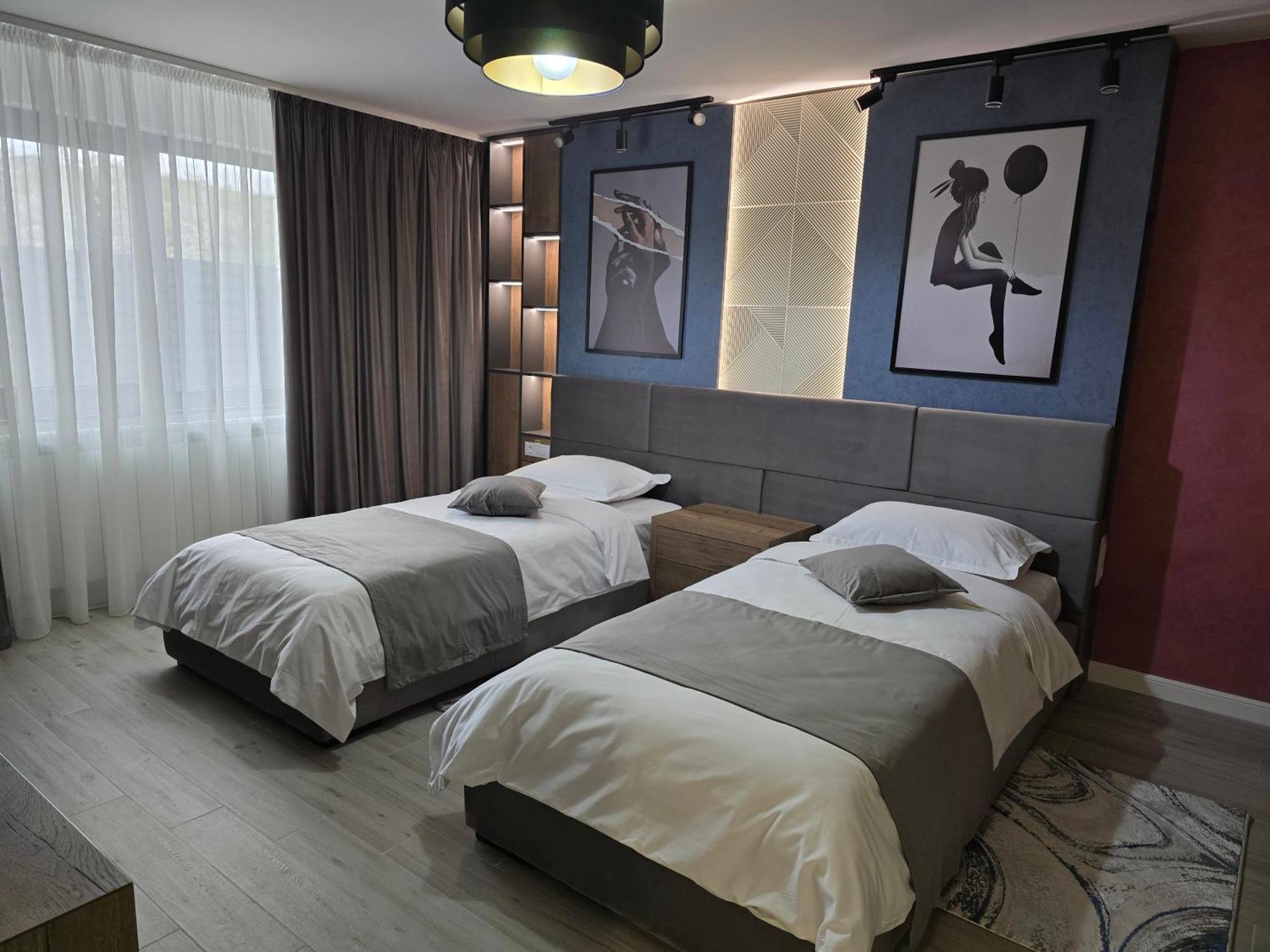 Monarc Boutique Aparthotel - Self Check-In Visan Esterno foto